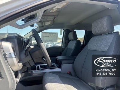 2025 Ford Chassis Cab F-550® XLT