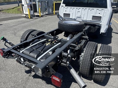 2025 Ford Chassis Cab F-550® XLT