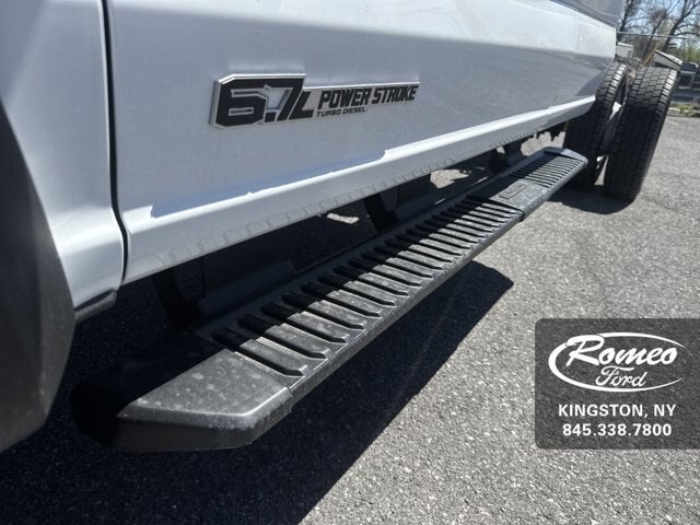 2025 Ford Chassis Cab F-550® XLT