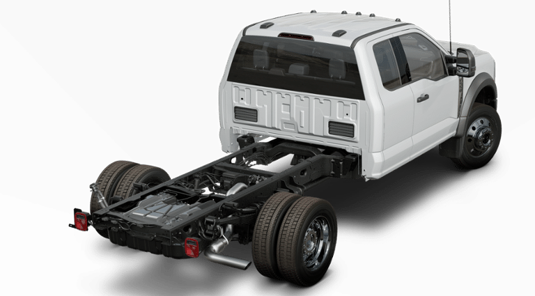 2025 Ford Chassis Cab F-550® XLT