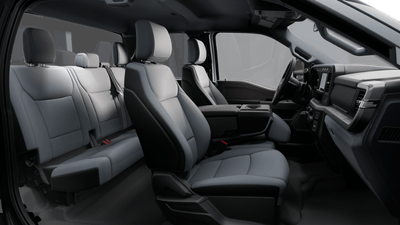 2025 Ford Chassis Cab F-550® XLT