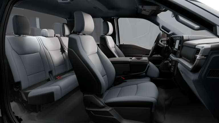 2025 Ford Chassis Cab F-550® XLT