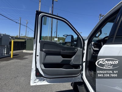 2025 Ford Chassis Cab F-550® XLT