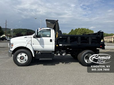 2025 Ford F-650-750 F-650 SD Gas Straight Frame