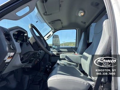 2025 Ford F-650-750 F-650 SD Diesel Straight Frame