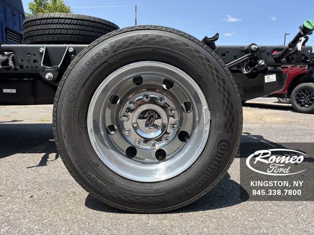 2026 Ford Chassis Cab F-550® XLT