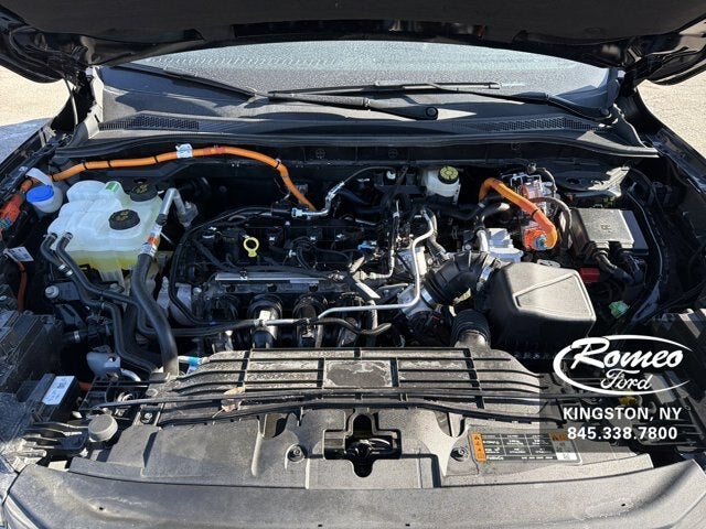 2025 Ford Escape ST-Line Select