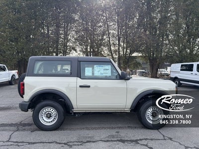 2025 Ford Bronco Base