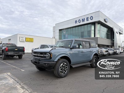 2025 Ford Bronco Outer Banks®