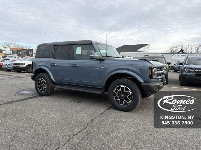 2025 Ford Bronco Outer Banks®
