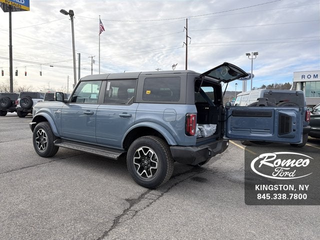 2025 Ford Bronco Outer Banks®
