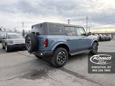 2025 Ford Bronco Outer Banks®