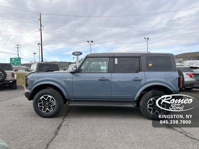 2025 Ford Bronco Outer Banks®