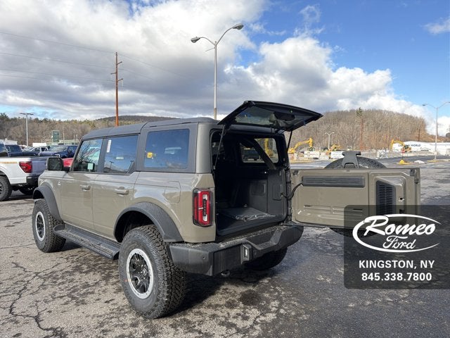 2025 Ford Bronco Outer Banks®