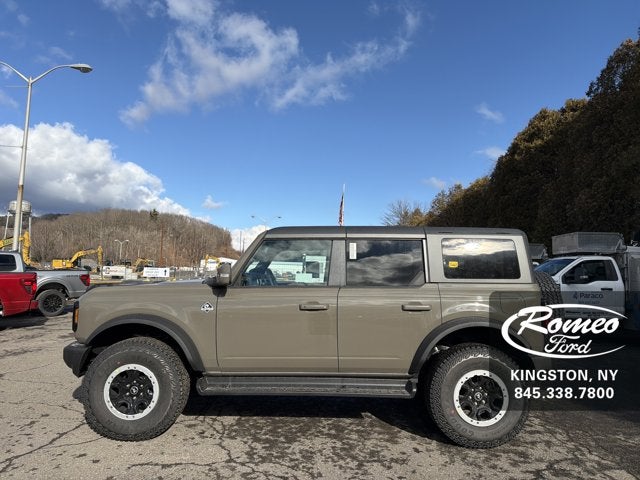 2025 Ford Bronco Outer Banks®