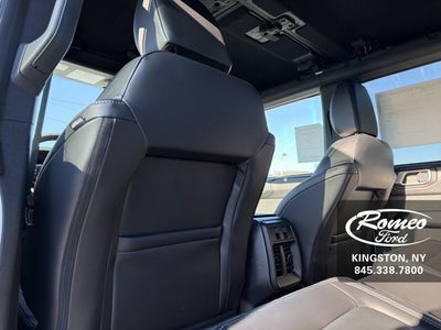 2025 Ford Bronco Outer Banks®