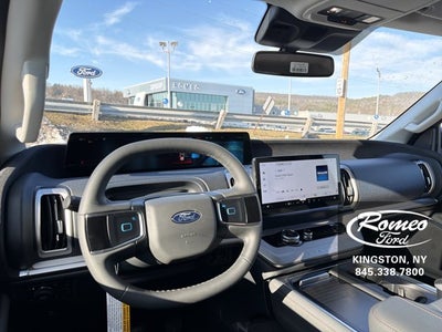 2025 Ford Expedition Active MAX