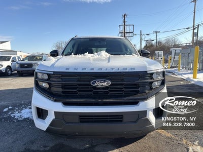 2025 Ford Expedition Active MAX