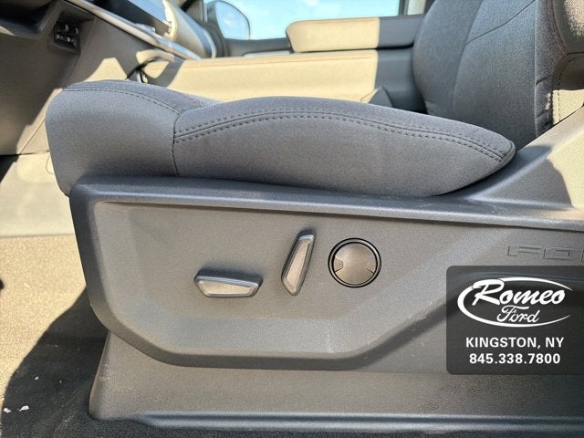 2025 Ford Expedition Active MAX