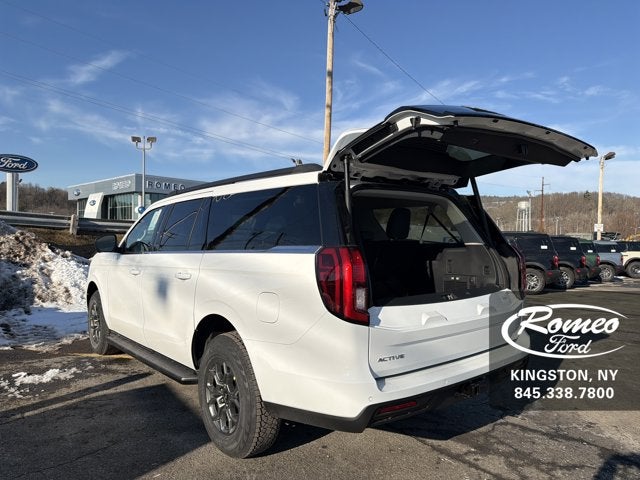 2025 Ford Expedition Active MAX
