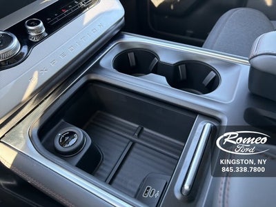 2025 Ford Expedition Active MAX