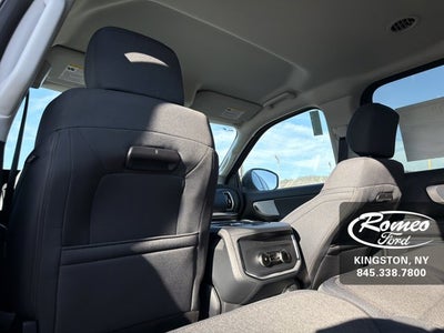 2025 Ford Expedition Active MAX