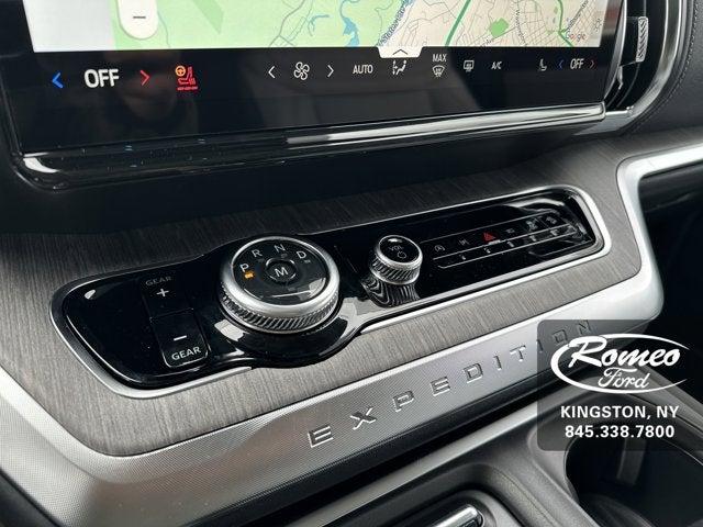 2025 Ford Expedition Platinum®