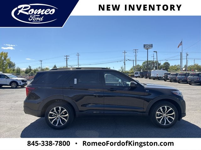 2027 Ford Explorer 4-Door 4DR 4WD ST-LINE