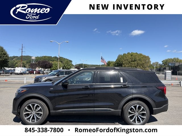 2027 Ford Explorer 4-Door 4DR 4WD ST-LINE