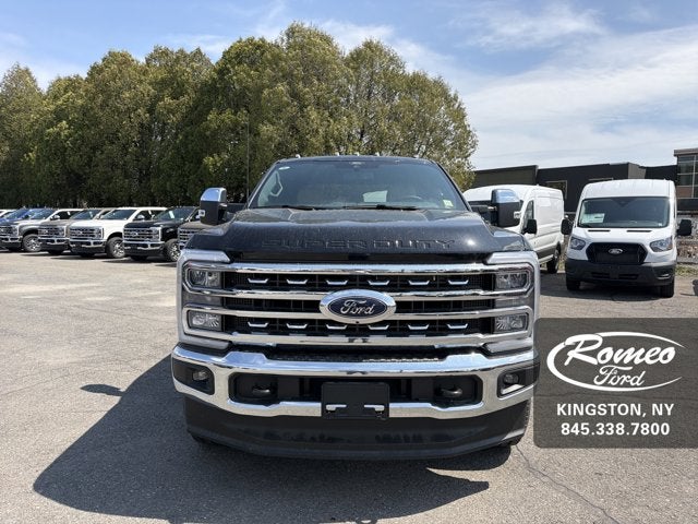 2026 Ford Super Duty F-350® Lariat®