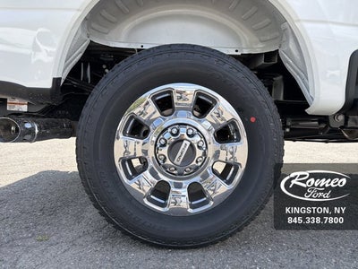 2026 Ford Super Duty F-350® Lariat®