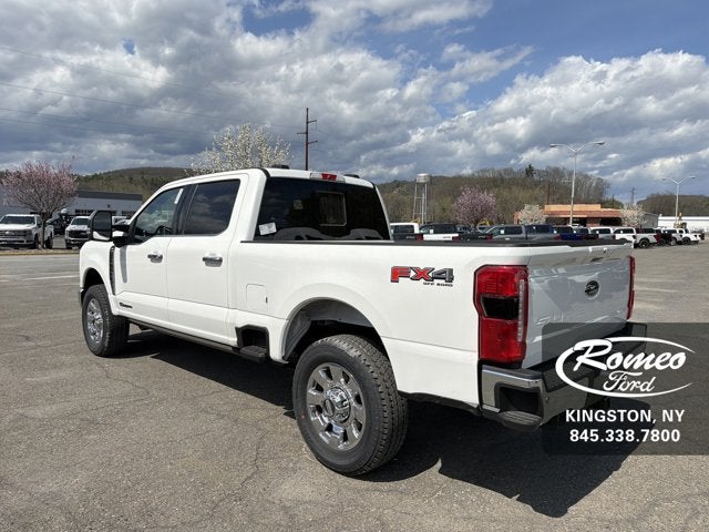 2026 Ford Super Duty F-350® Lariat®