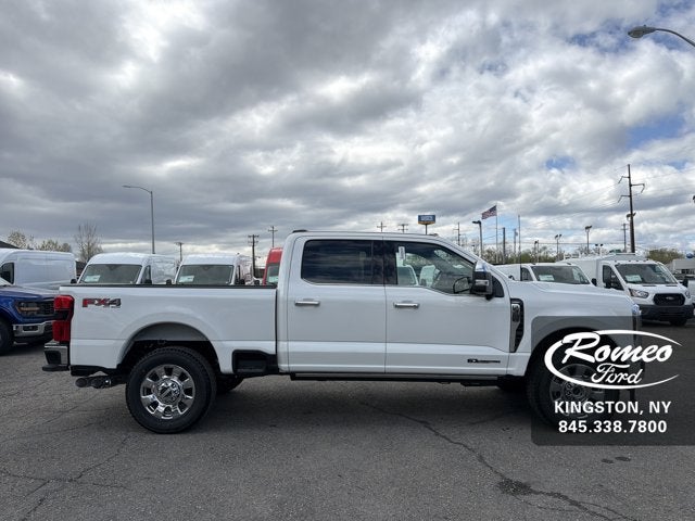 2026 Ford Super Duty F-350® Lariat®
