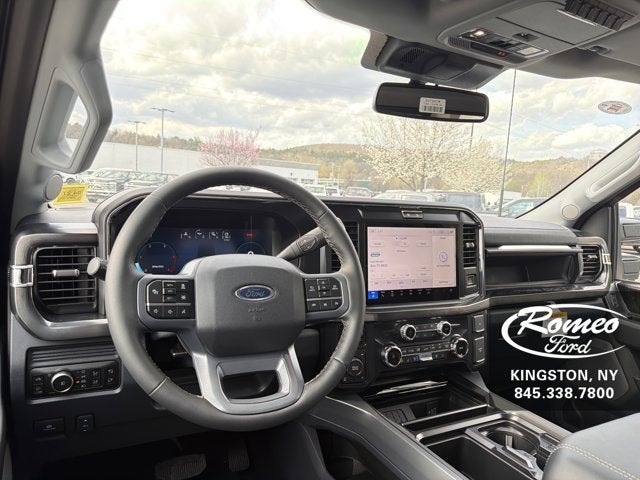 2026 Ford Super Duty F-350® Lariat®