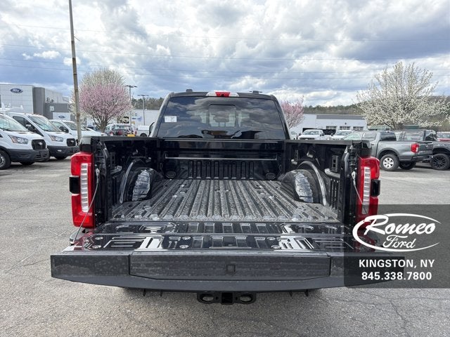 2026 Ford Super Duty F-350® Lariat®