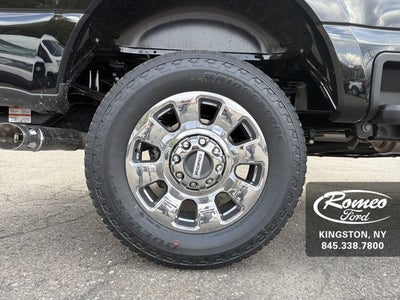 2026 Ford Super Duty F-350® Lariat®