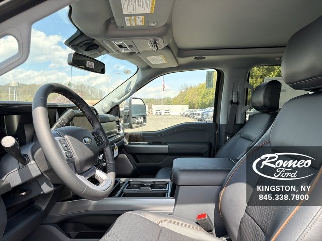 2026 Ford Super Duty F-350® Lariat®