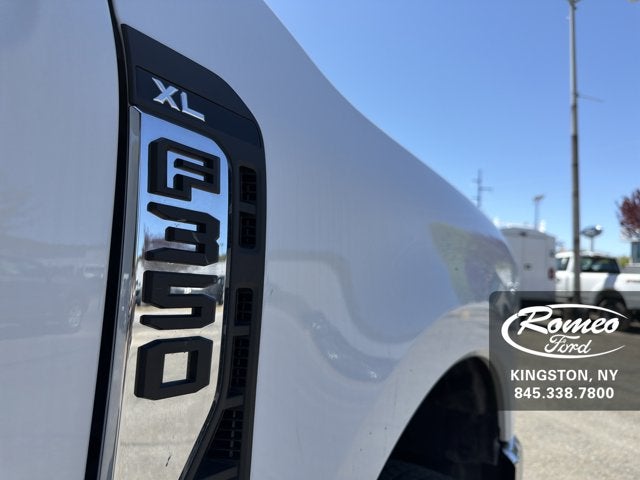 2026 Ford Super Duty F-350® XL