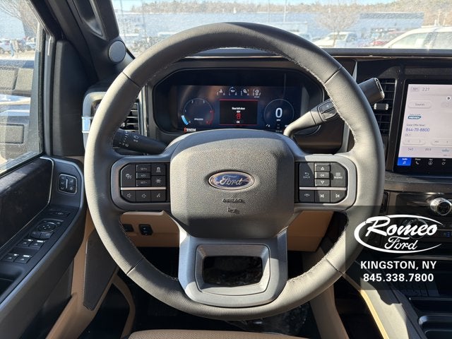 2026 Ford Super Duty F-350® Lariat®