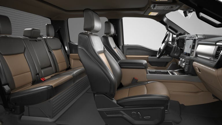 2026 Ford Super Duty F-350® Lariat®