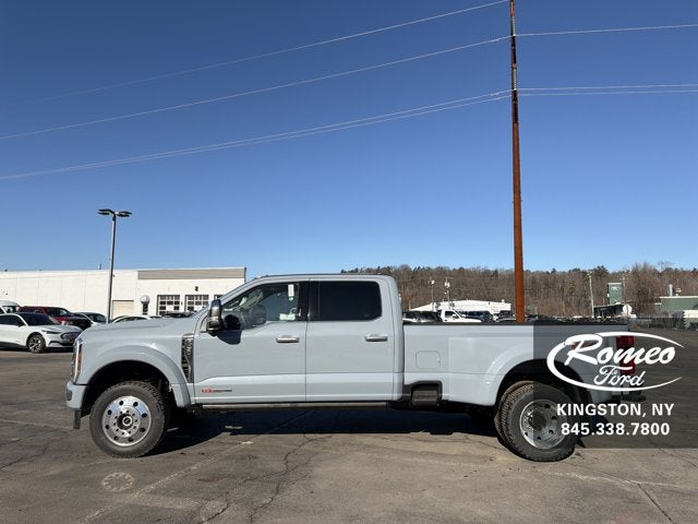 2026 Ford Super Duty F-450® Platinum®
