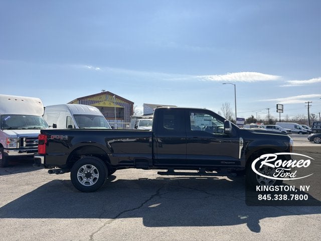 2026 Ford Super Duty F-350® XLT