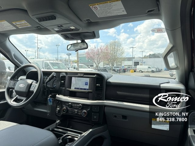 2026 Ford Super Duty F-350® XLT