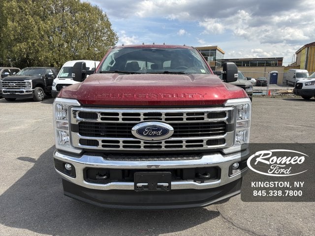 2026 Ford Super Duty F-350® XLT