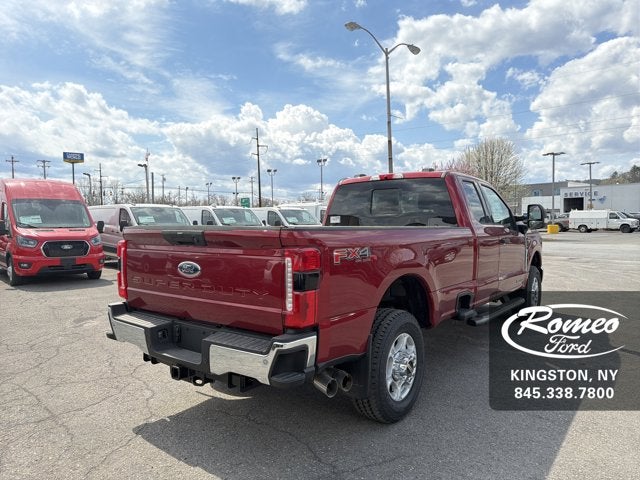 2026 Ford Super Duty F-350® XLT