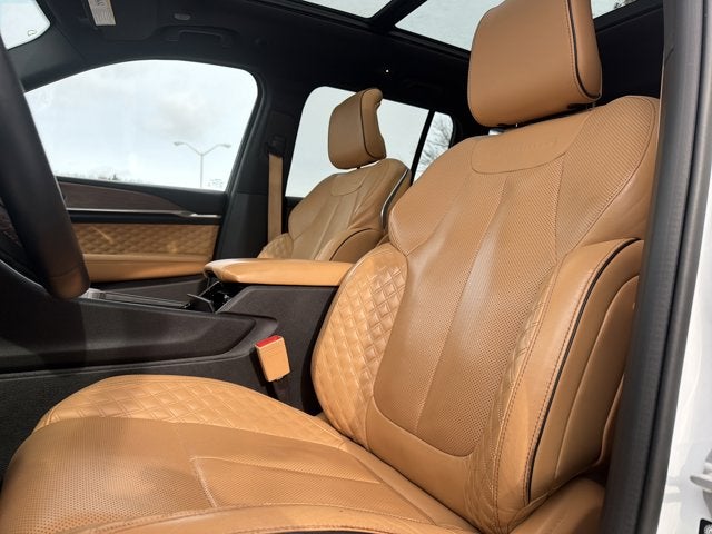 2022 Jeep Grand Cherokee Summit