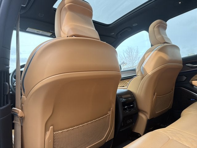 2022 Jeep Grand Cherokee Summit