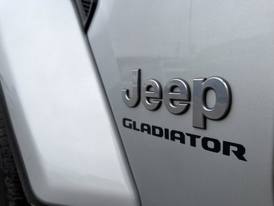 2022 Jeep Gladiator Overland