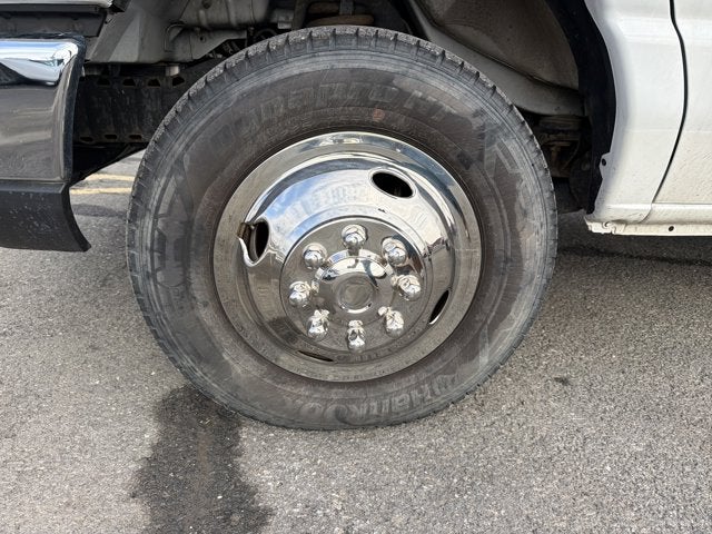 2019 Ford E-350SD Base Cutaway