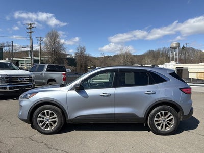 2022 Ford Escape Hybrid SE